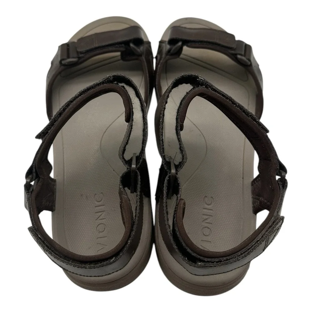 Vionic Canoe Leo Sandals Mens Size 13‎ Brown Leather Adjustable Backstrap